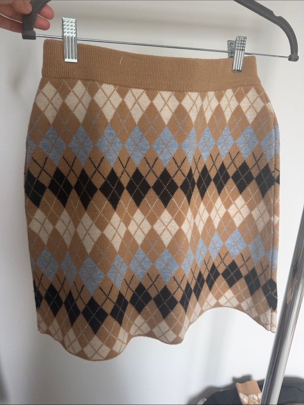 Maje Camel, Light Blue & Black Argyle Button-Front Knit Skirt - Picture 4 of 4